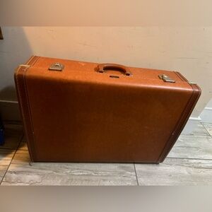 Vintage pioneer Brown Suitcase
